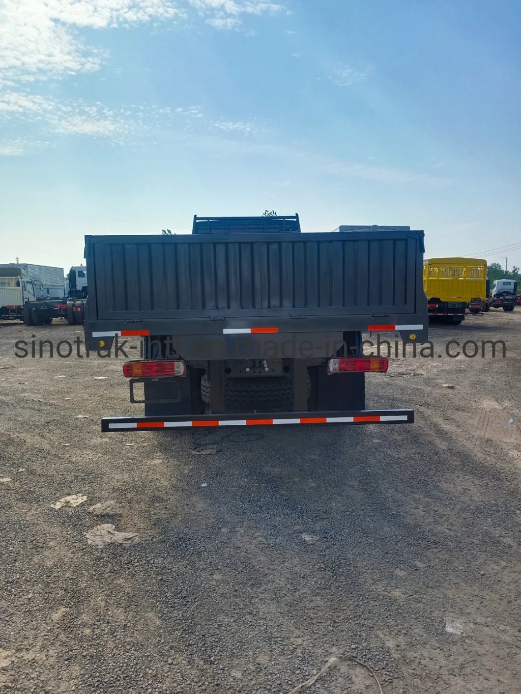 Sinotruk Sinotruck New or Used HOWO N E7 Hohan 4X2 6X4 8X4 10 Wheeler 336HP 371HP 420HP 25ton Light Dump Heavy Lorry Stake Transport Van Crane Cargo Truck